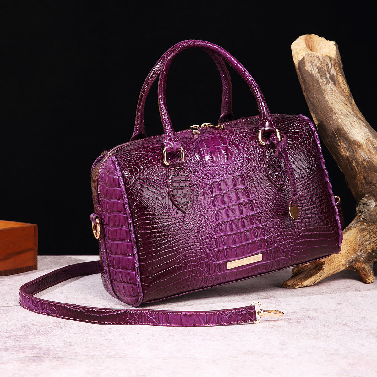Fashion Crossbody Travel Retro Women's Bag